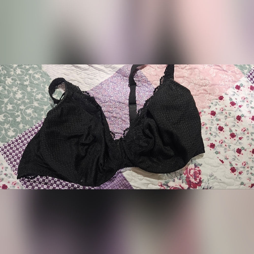 SOLD - Elegant Black Lace Bra